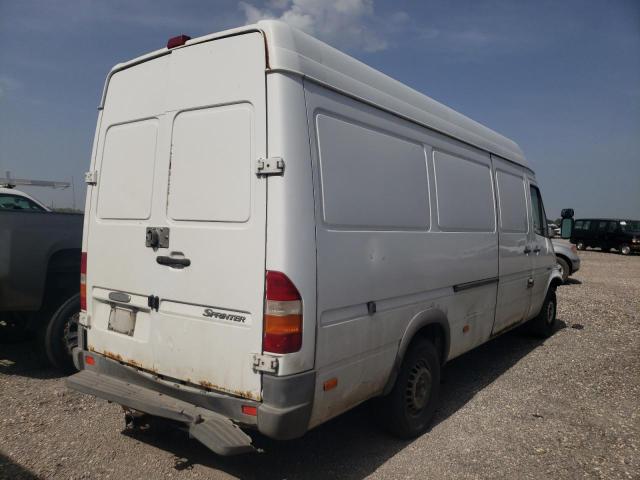 Photo 4 from auction – 2006 FREIGHTLINER SPRINTER 2 with VIN WDYPD744565913992