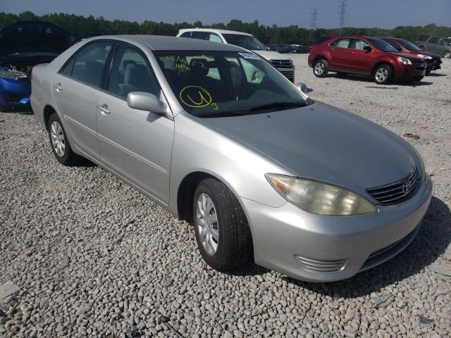 TOYOTA CAMRY LE 2005 with VIN 4T1BE32K65U966083 - Photo from auction