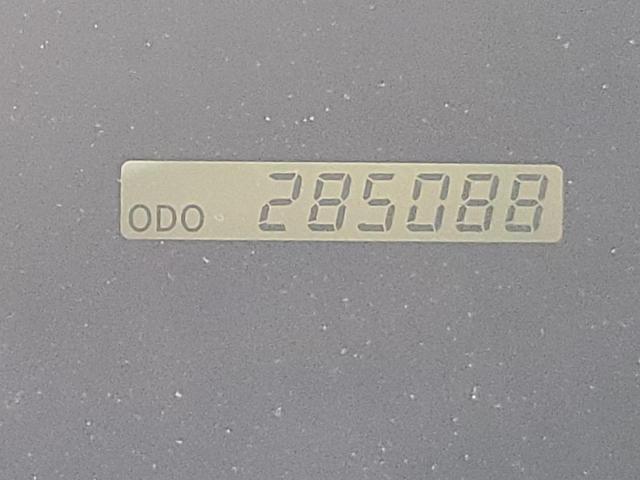 Photo 8 from auction – 2001 LEXUS RX 300 with VIN JTJGF10U210084665