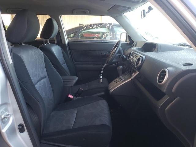 Photo 5 from auction – 2011 TOYOTA SCION XB with VIN JTLZE4FE4B1126043