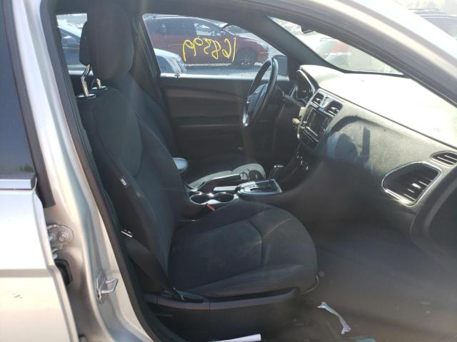Photo 5 from auction – 2012 CHRYSLER 200 LIMITE with VIN 1C3CCBCB1CN207781