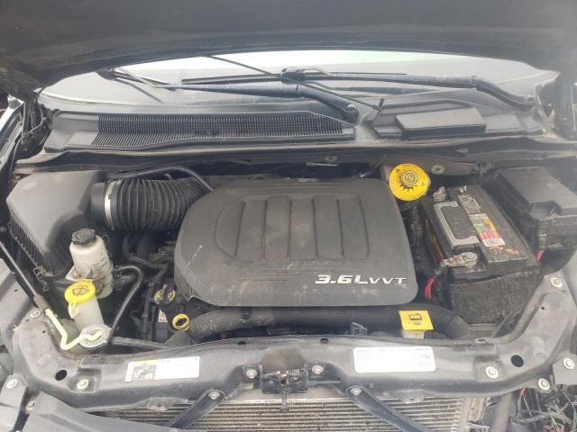 Photo 7 from auction – 2015 CHRYSLER TOWN & COU with VIN 2C4RC1CGXFR731255