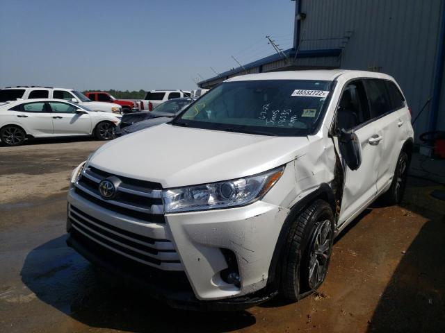 Photo 2 from auction – 2017 TOYOTA HIGHLANDER with VIN 5TDZZRFH8HS196535