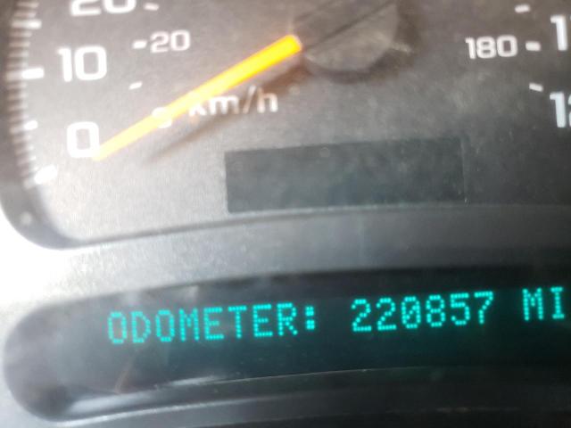 Photo 8 from auction – 2004 CHEVROLET SILVERADO with VIN 1GCHK23134F159787