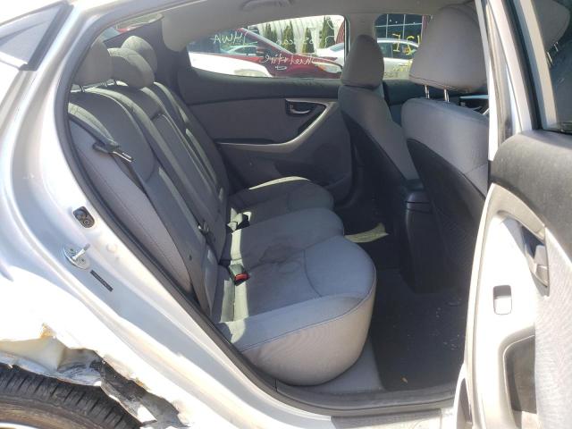 Photo 6 from auction – 2012 HYUNDAI ELANTRA GL with VIN 5NPDH4AE2CH106713