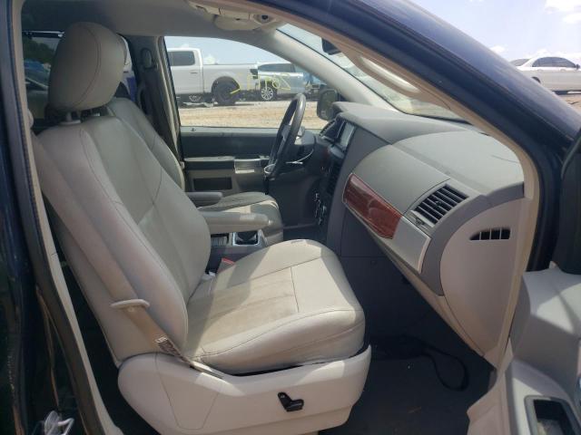 Photo 5 from auction – 2008 CHRYSLER TOWN & COU with VIN 2A8HR54P28R680894