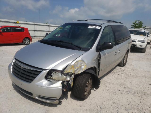 Photo 2 from auction – 2007 CHRYSLER TOWN & COU with VIN 2A4GP54L97R205757
