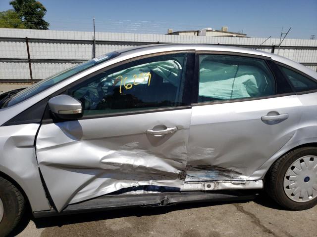 Photo 9 from auction – 2014 FORD FOCUS SE with VIN 1FADP3F29EL363786