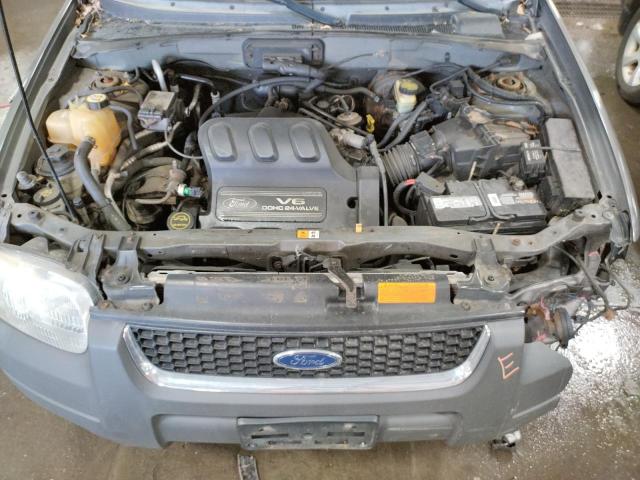 Photo 7 from auction – 2002 FORD ESCAPE XLT with VIN 1FMYU04142KB75414
