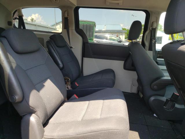Photo 6 from auction – 2010 DODGE GRAND CARA with VIN 2D4RN5D16AR154974