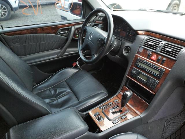 Photo 9 from auction – 2002 MERCEDES-BENZ E 320 with VIN WDBJF65J92B415072