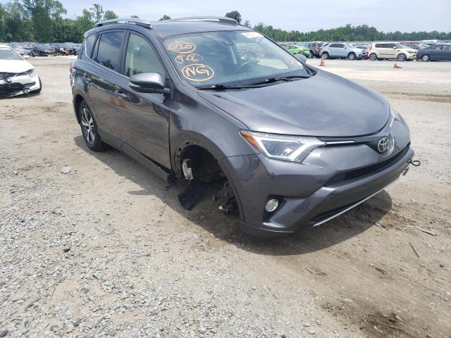 Photo 9 from auction – 2017 TOYOTA RAV4 XLE with VIN JTMWFREV4HJ124652