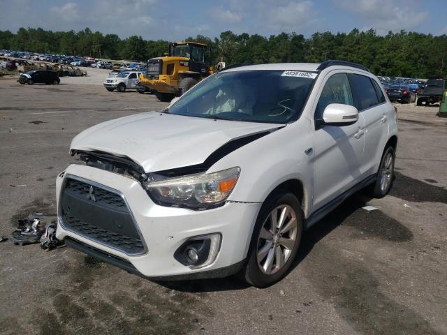 Photo 2 from auction – 2015 MITSUBISHI OUTLANDER with VIN 4A4AP4AW3FE030740