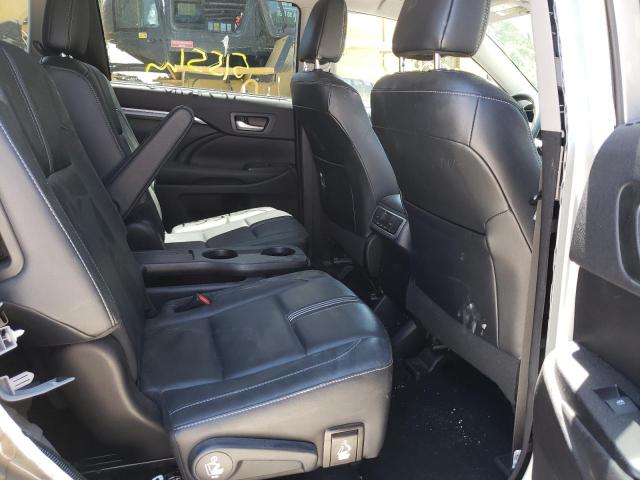 Photo 6 from auction – 2018 TOYOTA HIGHLANDER with VIN 5TDJZRFH5JS815269