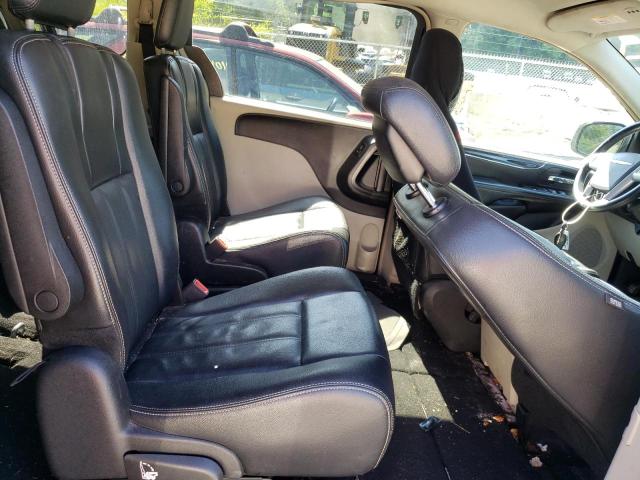 Photo 6 from auction – 2014 CHRYSLER TOWN & COU with VIN 2C4RC1BGXER176341