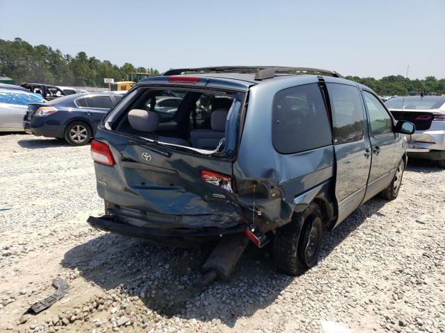 Photo 4 from auction – 2002 TOYOTA SIENNA CE with VIN 4T3ZF19C12U461313