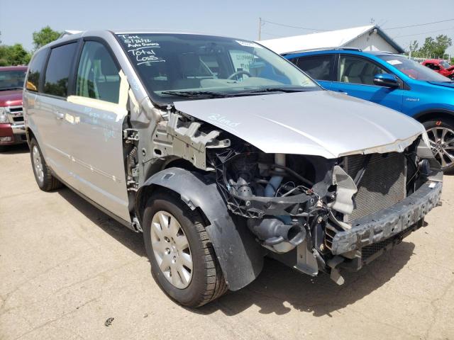 CHRYSLER TOWN & COU 2010 with VIN 2A4RR4DE4AR169871 - Photo from auction