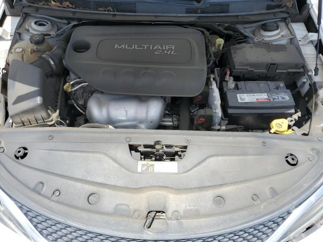Photo 7 from auction – 2015 CHRYSLER 200 LIMITE with VIN 1C3CCCAB0FN621311