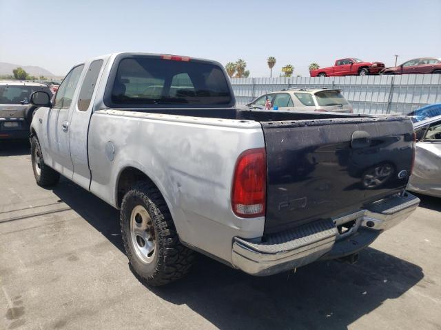 Photo 3 from auction – 2001 FORD F150 with VIN 2FTZX172X1CA51872