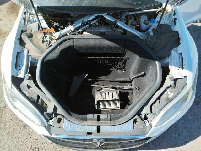 Photo 7 from auction – 2012 TESLA MODEL S with VIN 5YJSA1DP3CFS00802