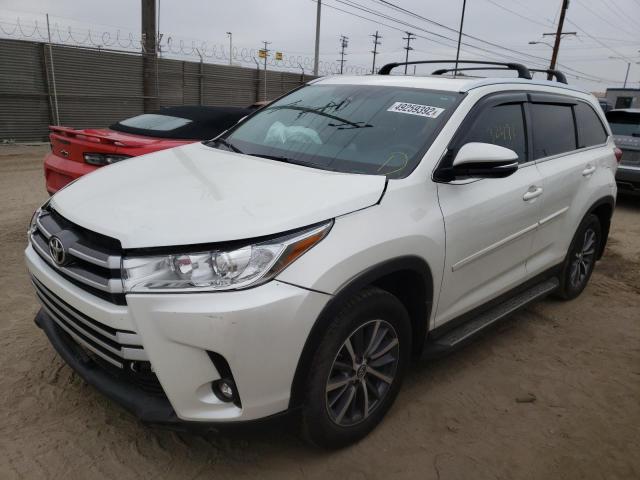 Photo 2 from auction – 2019 TOYOTA HIGHLANDER with VIN 5TDJZRFH8KS566483