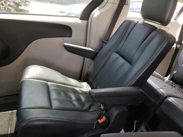 Photo 6 from auction – 2014 CHRYSLER TOWN & COU with VIN 2C4RC1BG7ER443824