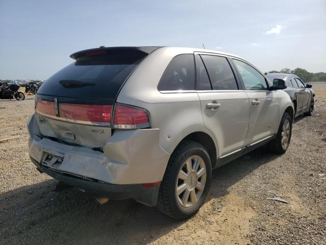 Photo 4 from auction – 2007 LINCOLN MKX with VIN 2LMDU68C87BJ20192