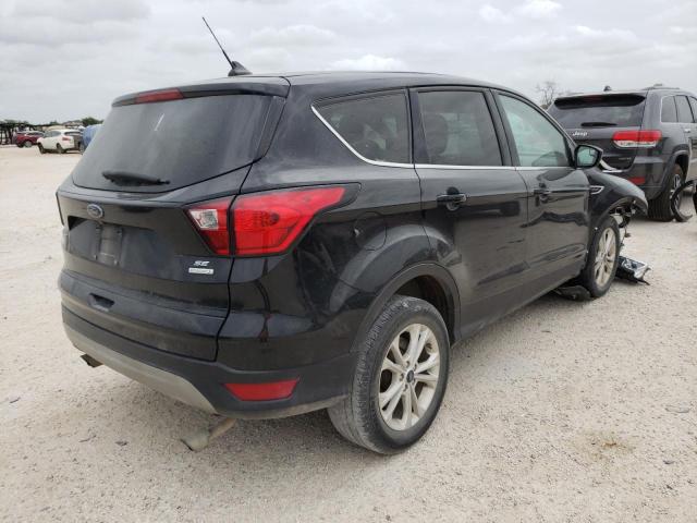 Photo 4 from auction – 2019 FORD ESCAPE SE with VIN 1FMCU0GD3KUA64955