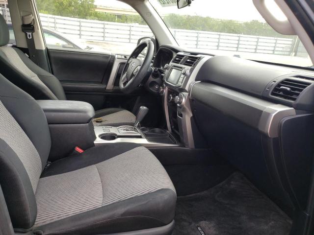 Photo 5 from auction – 2015 TOYOTA 4RUNNER SR with VIN JTEZU5JR0F5104274