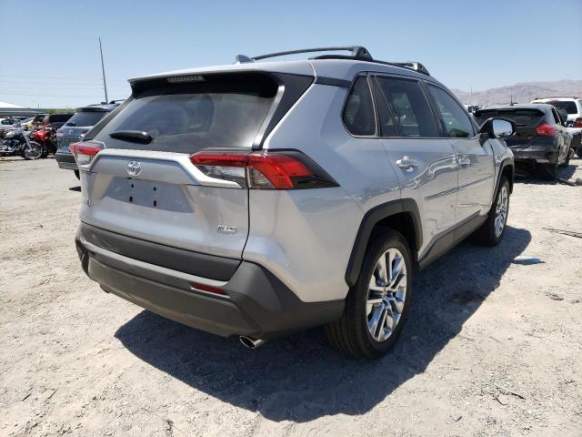 Photo 4 from auction – 2021 TOYOTA RAV4 XLE P with VIN 2T3C1RFVXMC170791
