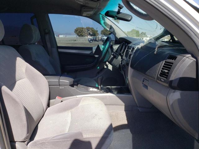Photo 5 from auction – 2005 TOYOTA 4RUNNER SR with VIN JTEZU14R950050733