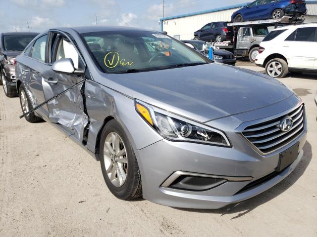 HYUNDAI SONATA SE 2016 with VIN 5NPE24AF1GH322492 - Photo from auction