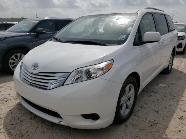 Photo 2 from auction – 2017 TOYOTA SIENNA LE with VIN 5TDKZ3DC7HS836420