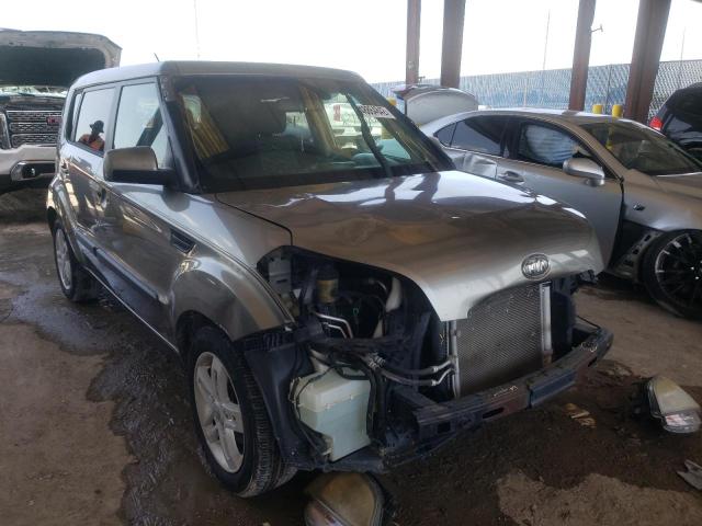 KIA SOUL + 2011 with VIN KNDJT2A21B7215386 - Photo from auction