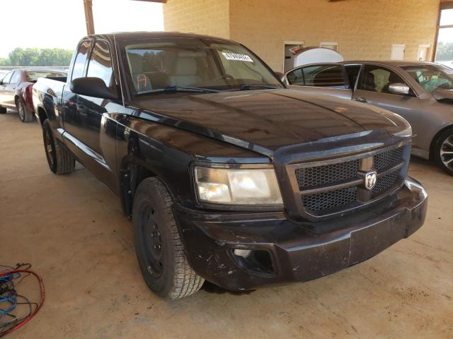 DODGE DAKOTA SLT 2011 with VIN 1D7RE3BK0BS636200 - Photo from auction