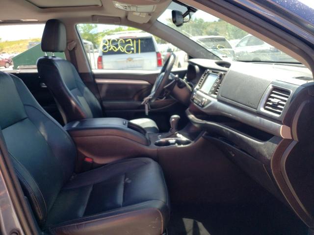 Photo 5 from auction – 2016 TOYOTA HIGHLANDER with VIN 5TDJKRFH2GS228363