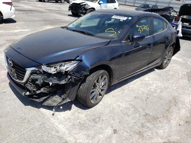 Photo 2 from auction – 2018 MAZDA 3 TOURING with VIN 3MZBN1V32JM264299
