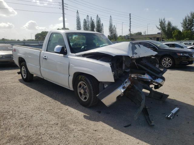 CHEVROLET SILVERADO 2004 with VIN 1GCEC14X44Z337590 - Photo from auction