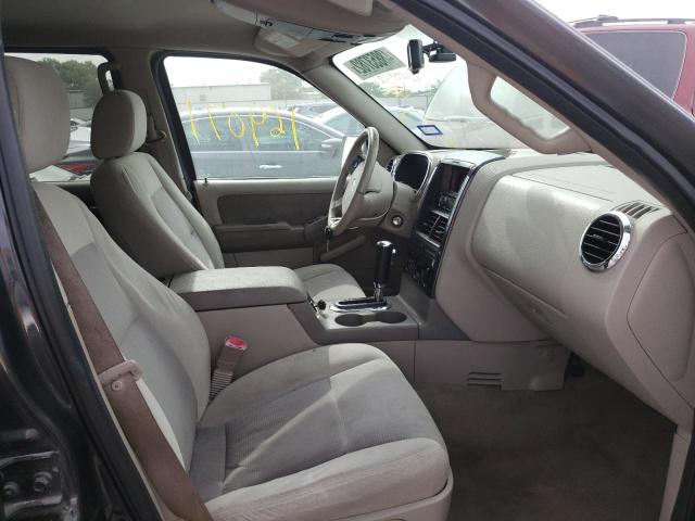 Photo 5 from auction – 2007 FORD EXPLORER X with VIN 1FMEU63E47UB40152