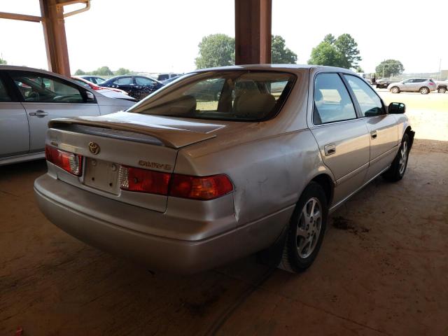 Photo 4 from auction – 2001 TOYOTA CAMRY CE with VIN 4T1BG22K51U034357