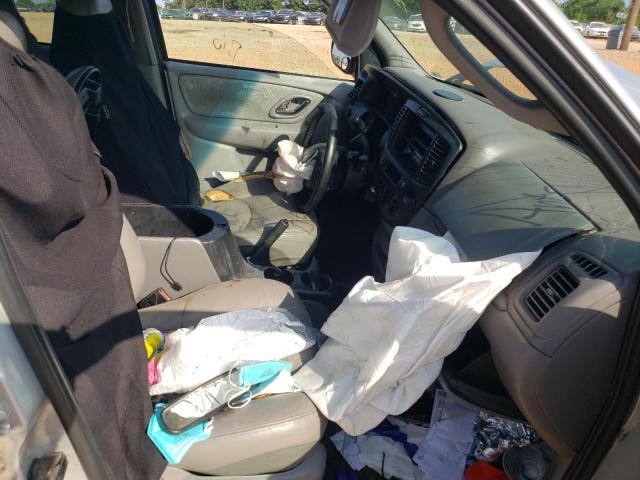 Photo 5 from auction – 2001 MAZDA TRIBUTE LX with VIN 4F2YU09101KM67394