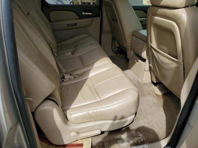 Photo 6 from auction – 2009 CHEVROLET SUBURBAN C with VIN 1GNFC16029R288005