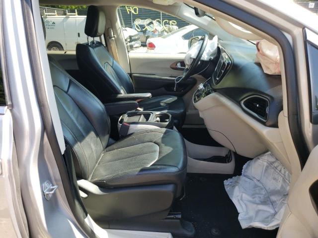 Photo 5 from auction – 2018 CHRYSLER PACIFICA T with VIN 2C4RC1BG7JR217468