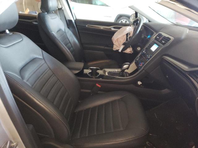 Photo 5 from auction – 2015 FORD FUSION SE with VIN 3FA6P0H95FR179580