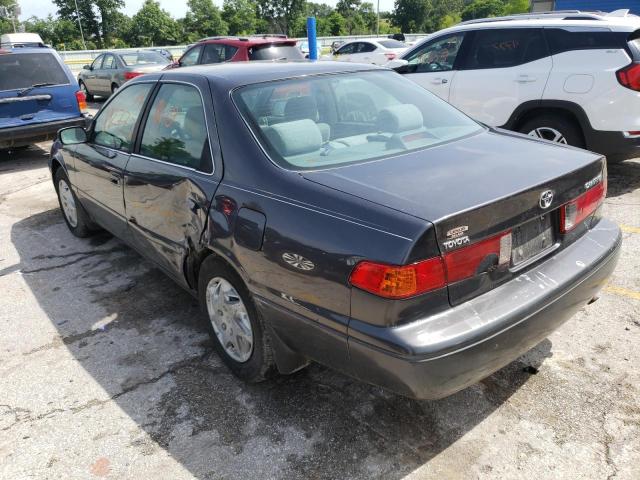 Photo 3 from auction – 2000 TOYOTA CAMRY with VIN 4T1BG22K7YU756326
