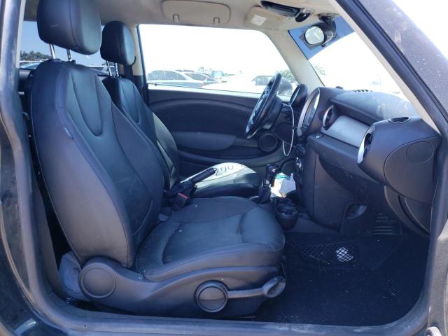 Photo 5 from auction – 2011 MINI COOPER with VIN WMWSU3C5XBT096367