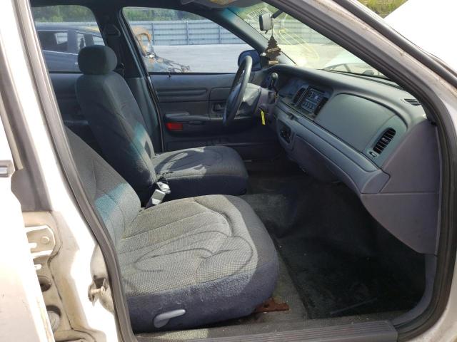 Photo 5 from auction – 2000 FORD CROWN VICT with VIN 2FAFP71W7YX152314
