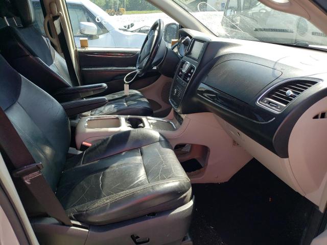 Photo 5 from auction – 2011 CHRYSLER TOWN & COU with VIN 2A4RR6DG3BR799055
