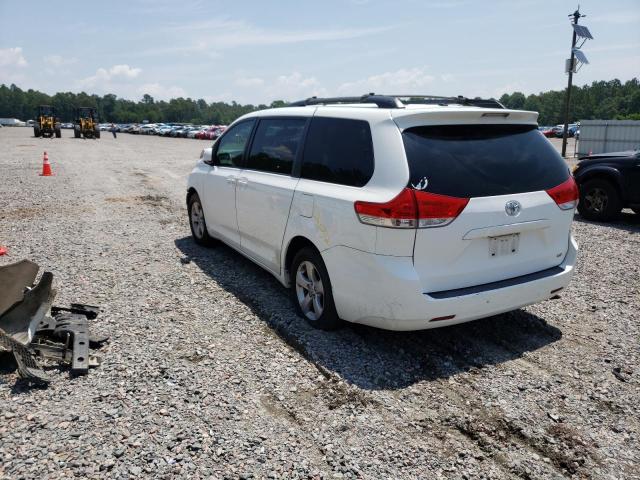 Photo 3 from auction – 2011 TOYOTA SIENNA LE with VIN 5TDKK3DC3BS055308