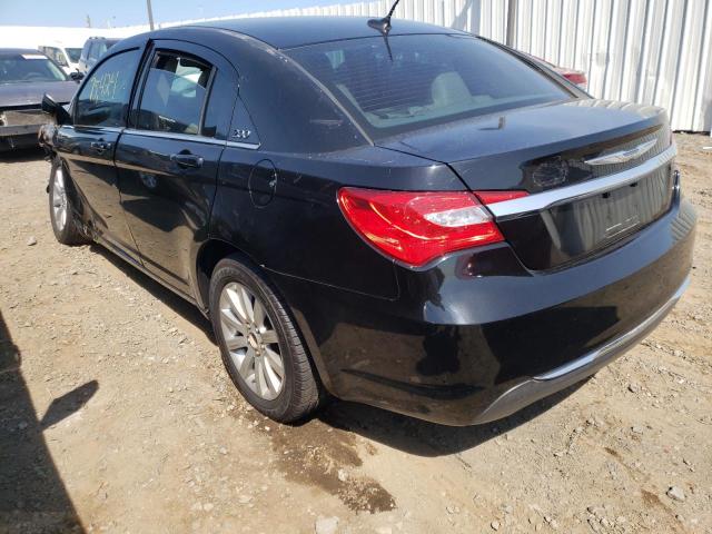 Photo 3 from auction – 2014 CHRYSLER 200 TOURIN with VIN 1C3CCBBBXEN102063
